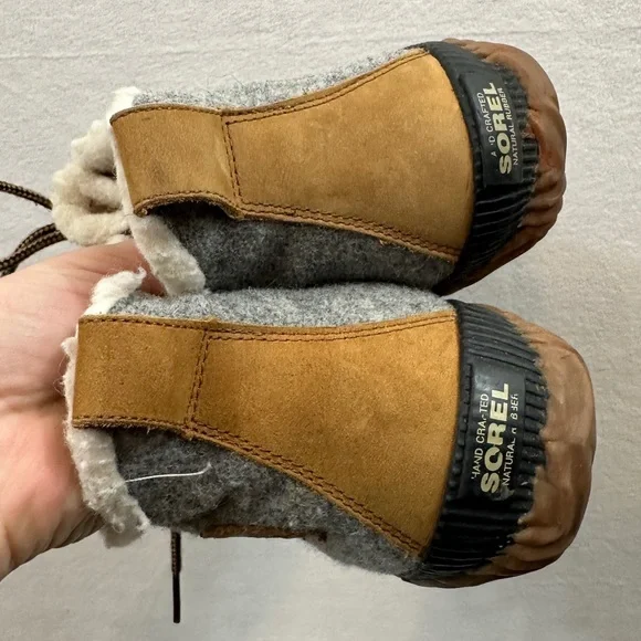 Sorel Out N’ About winter boot ankle bootie lace up duck Sherpa gray rain tan - Picture 6 of 10